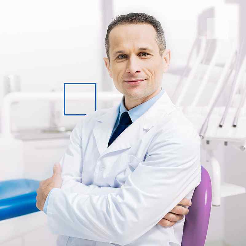 https://www.newrydentalcentre.com/wp-content/uploads/2020/01/people-03.jpg